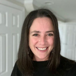 Meet your Posher, Caroline